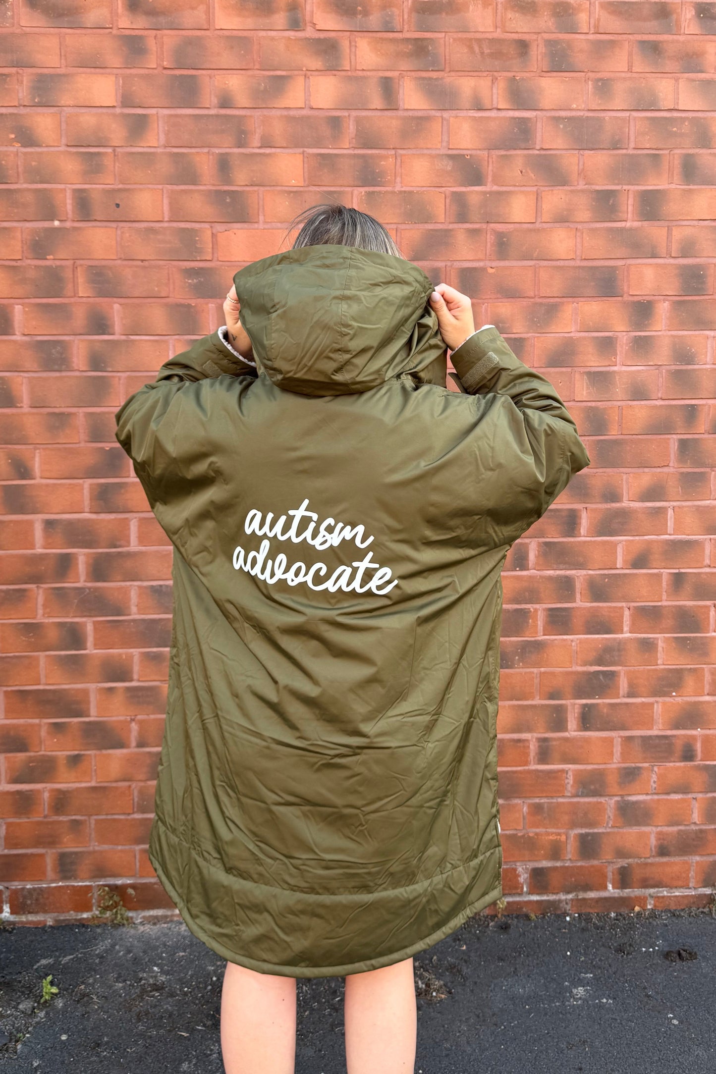 Adults Waterproof Hooded Robe