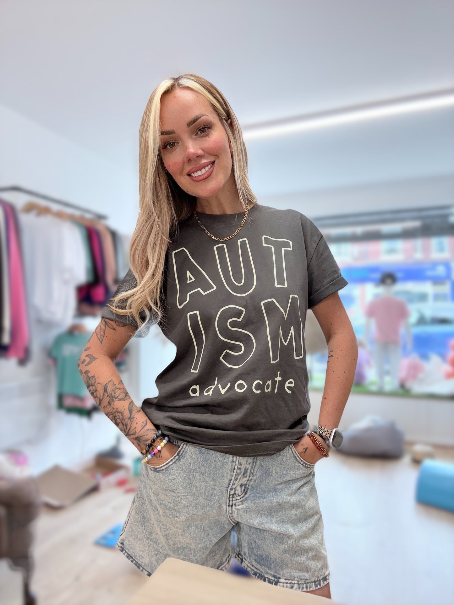 Adults Unisex ‘Autism Advocate’ Heavyweight T-Shirt