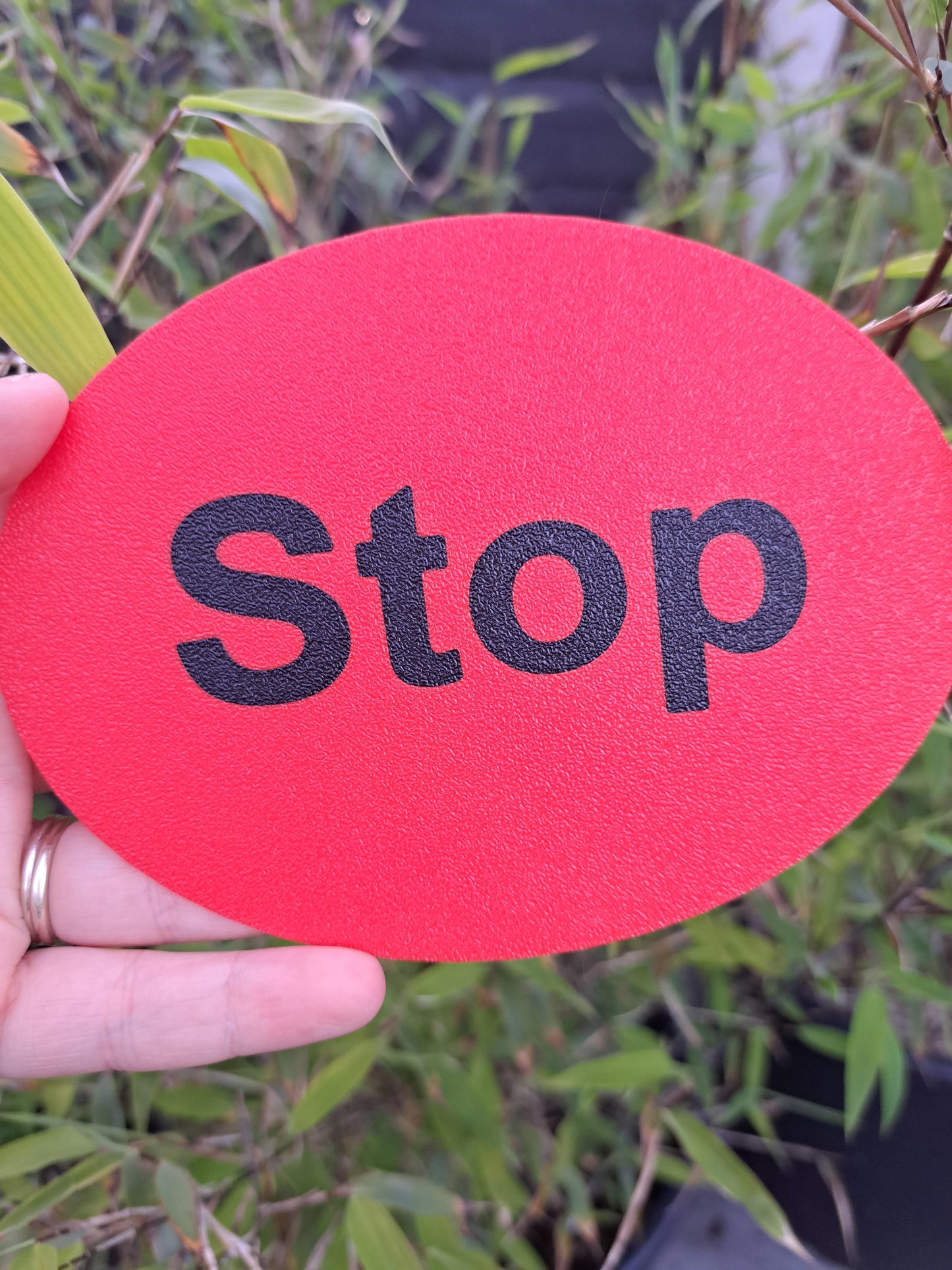 Stop visual prompt sign